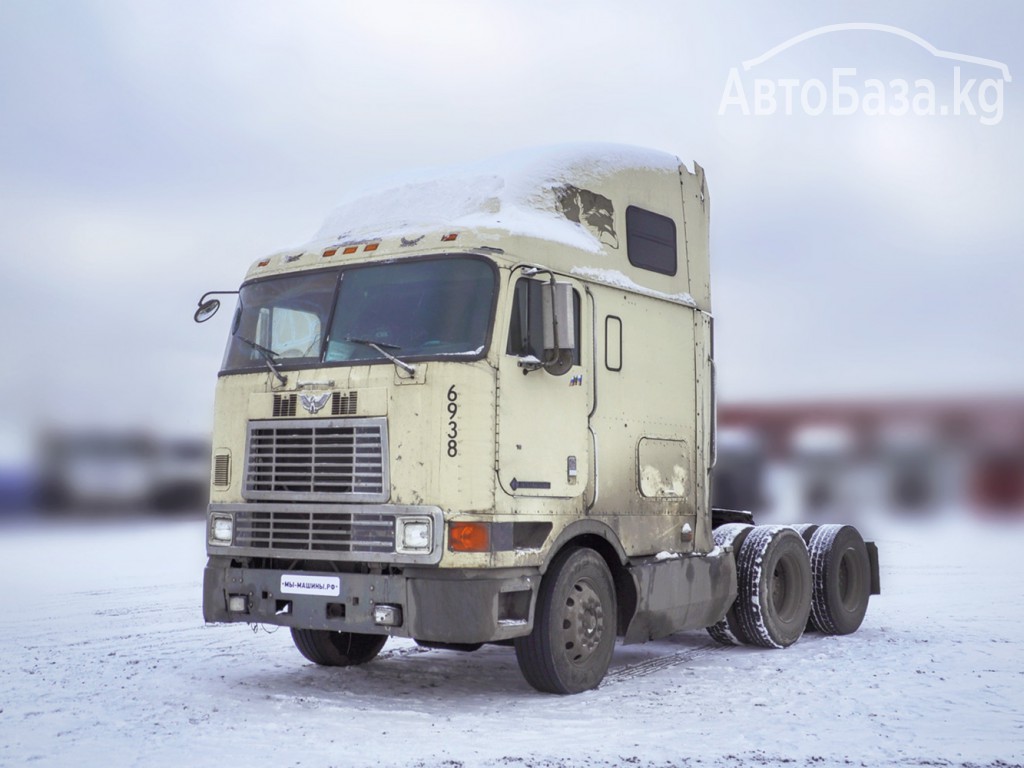 Тягач Volvo International 9700