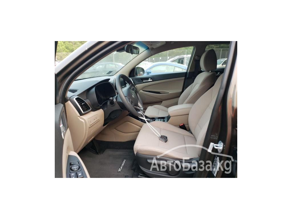 Hyundai Tucson 2017 года за 13 000$