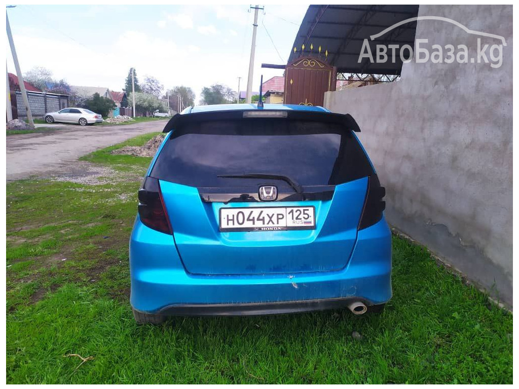 Honda Fit 2007 года за 550 000 сом