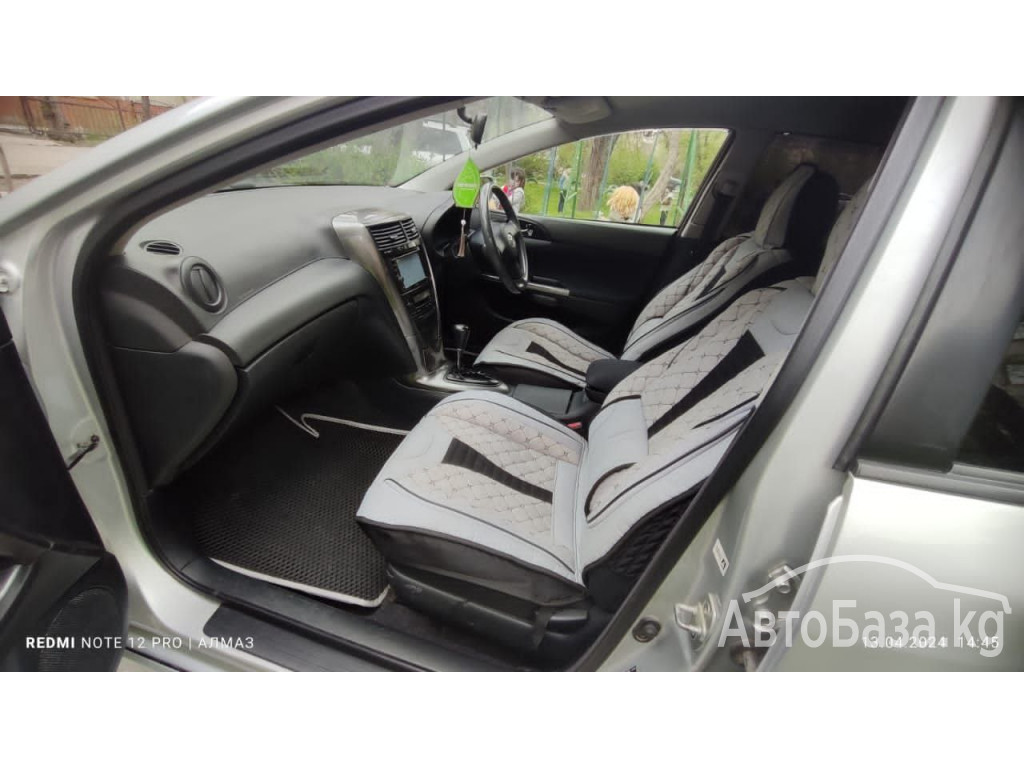 Toyota Caldina 2004 года за 5 800 сом