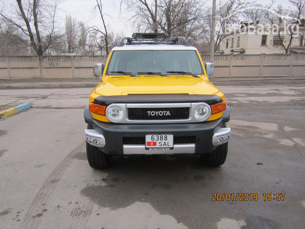 Toyota FJ Cruiser 2007 года за ~1 896 600 сом