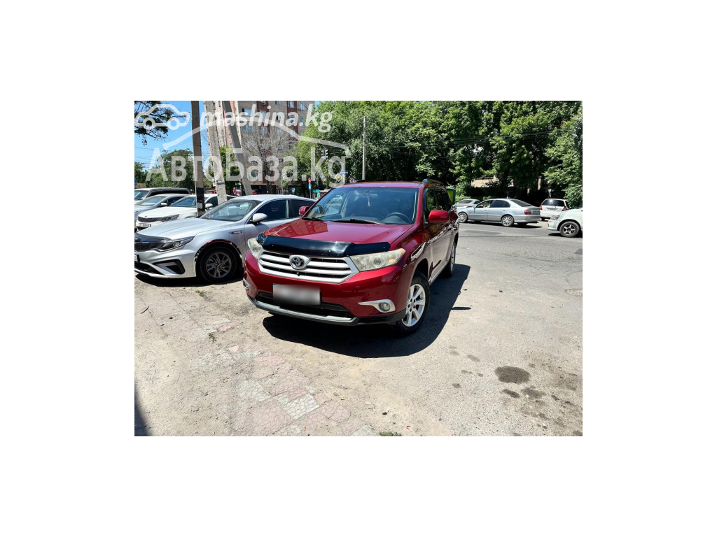 Toyota Highlander 2011 года за ~1 370 700 сом