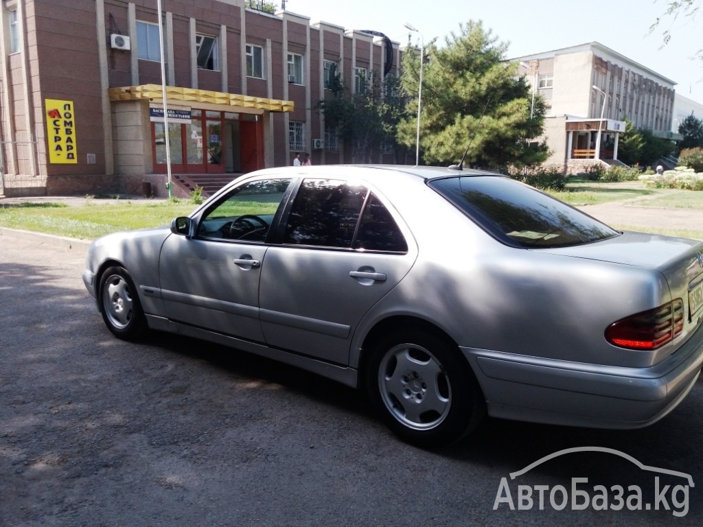 Mercedes-Benz E-Класс 2002 года за 280 000 сом