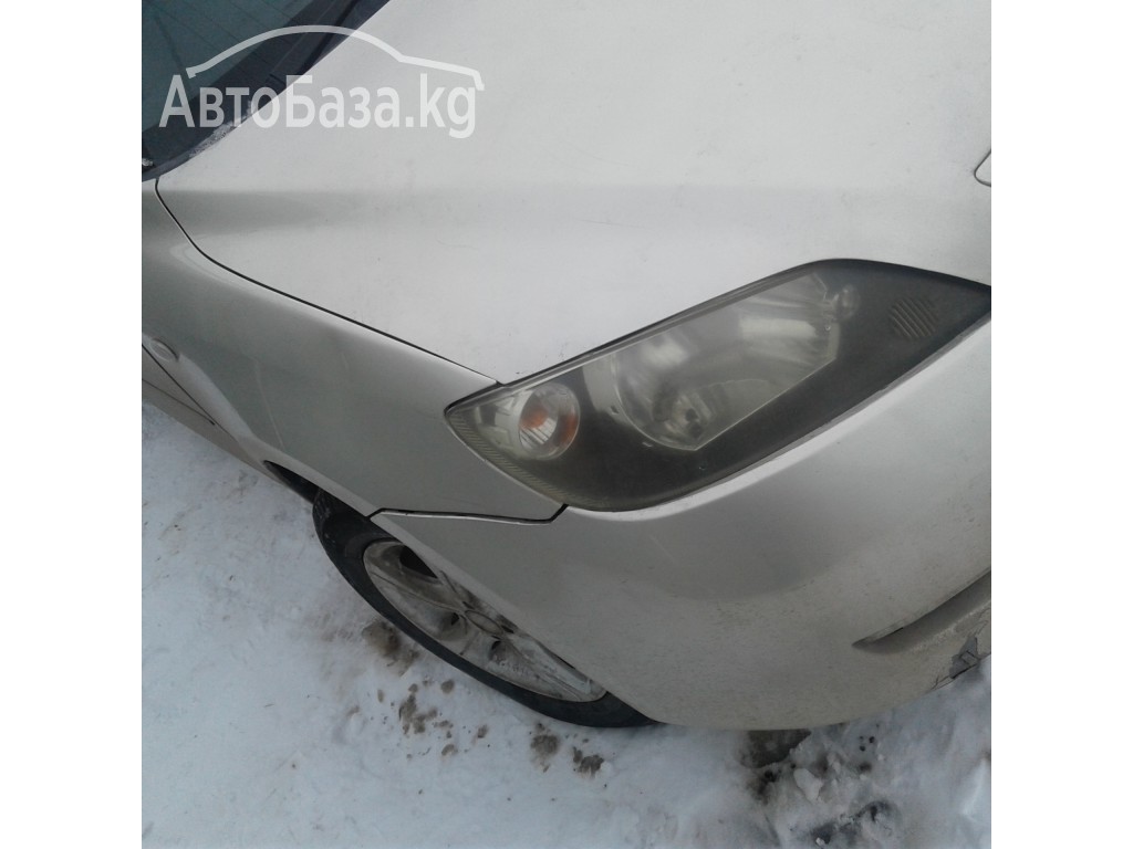 Mazda Demio 2003 года за ~241 400 сом