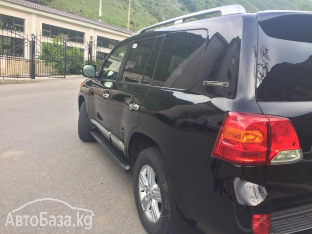 Toyota Land Cruiser 2014 года за ~3 982 400 сом