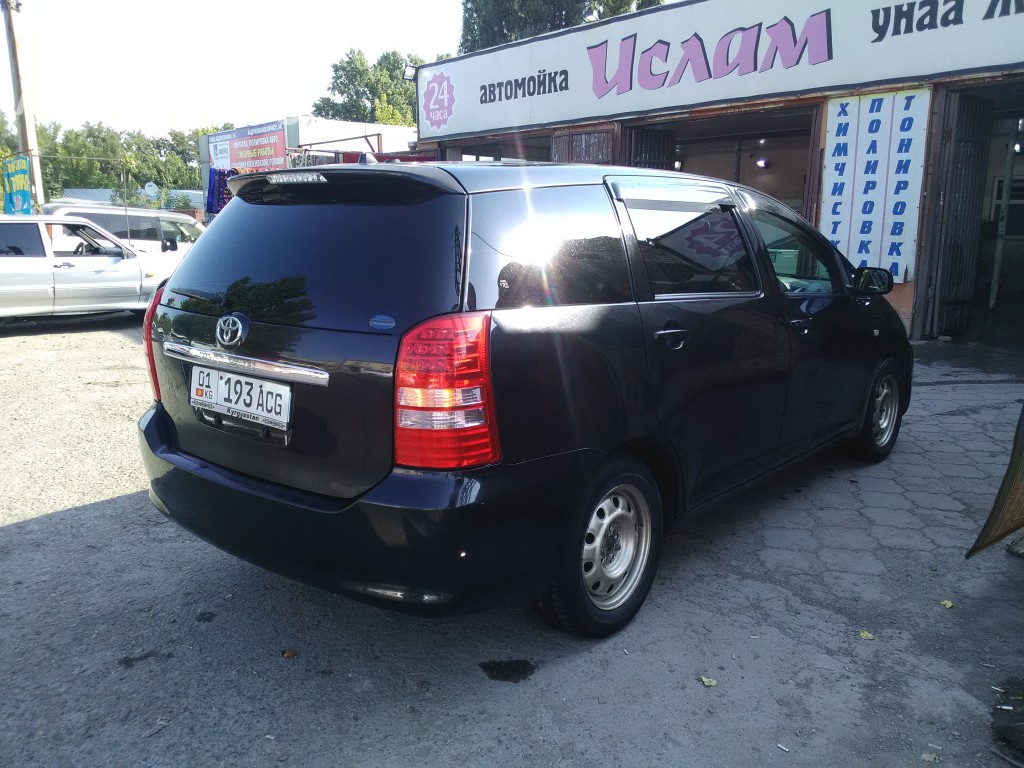 Toyota Wish 2003 года за ~3 200$