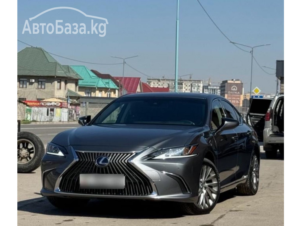 Lexus ES 2017 года за ~2 563 100 сом