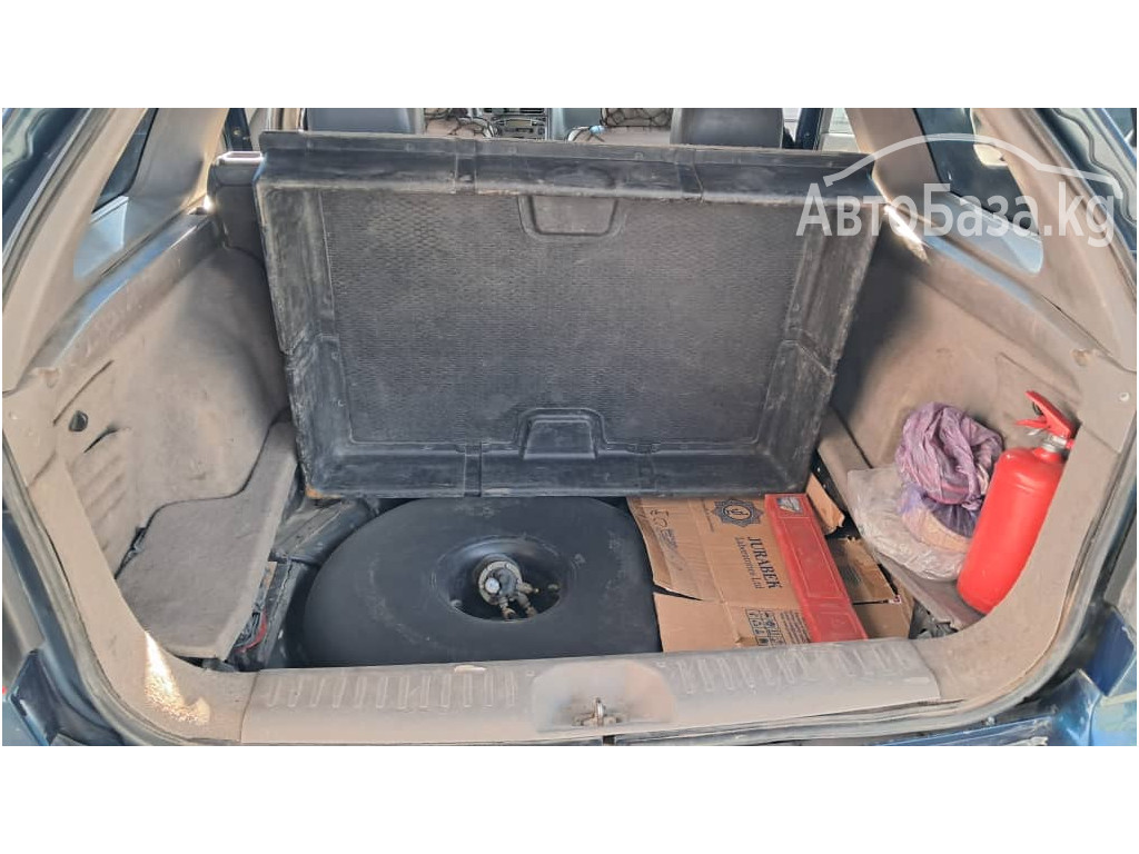 Nissan Primera 2000 года за 246 000 сом