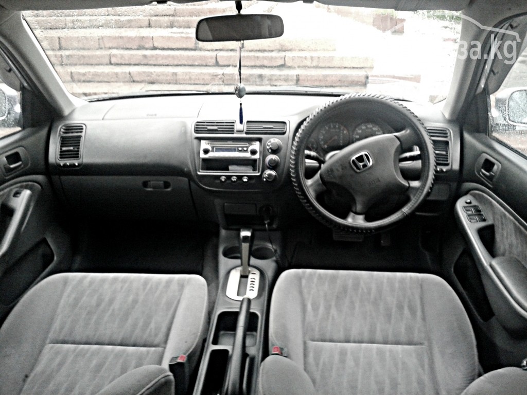 Honda Civic 2004 года за 270 000 сом