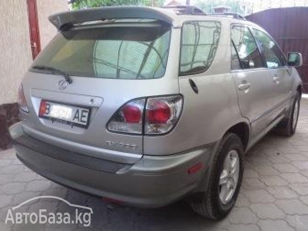 Lexus RX 2002 года за ~827 600 сом