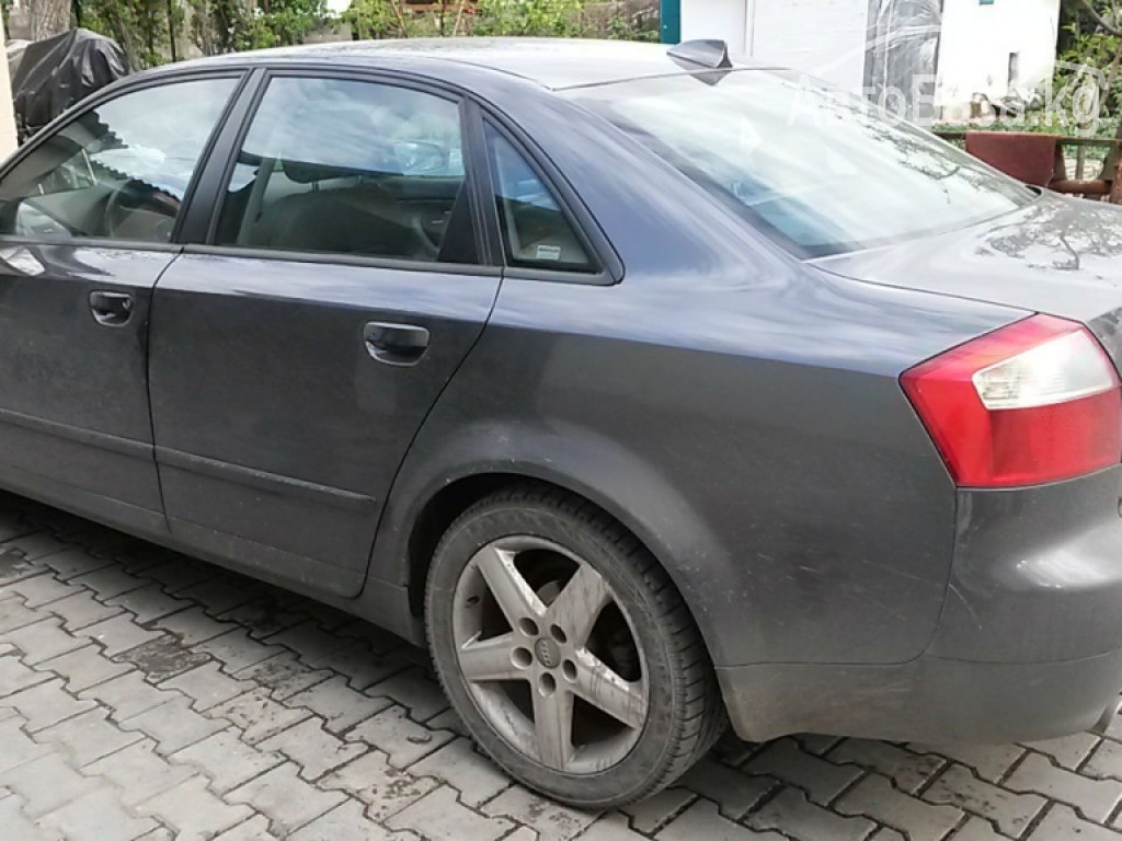 Audi A4 2004 года за ~775 900 сом