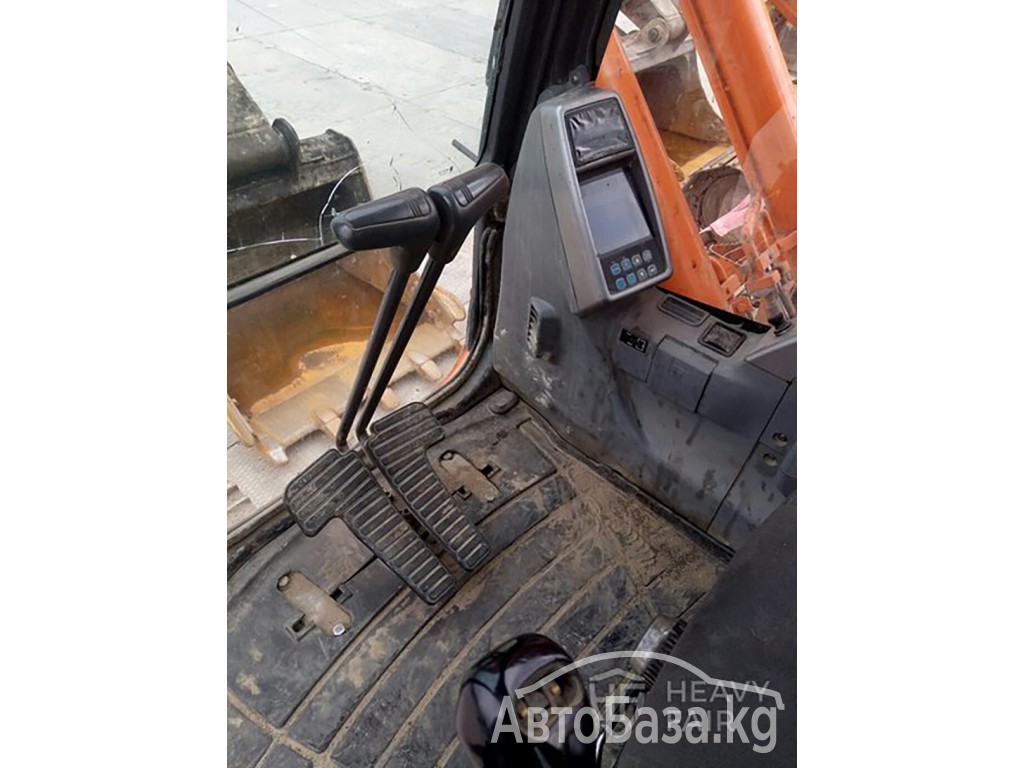 Экскаватор Doosan DX225LCA 