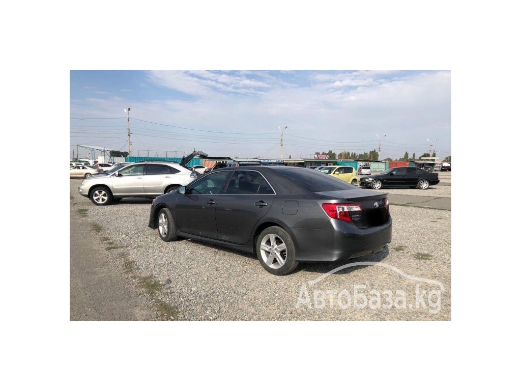 Toyota Camry 2014 года за ~1 243 500 сом