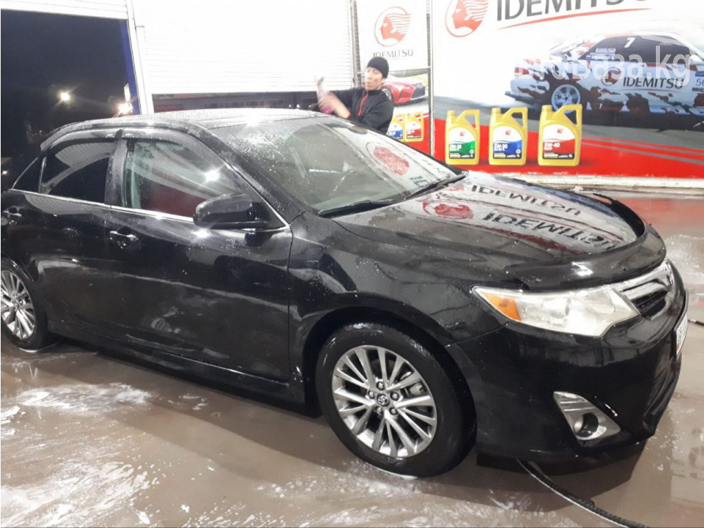 Toyota Camry 2013 года за ~1 327 500 сом