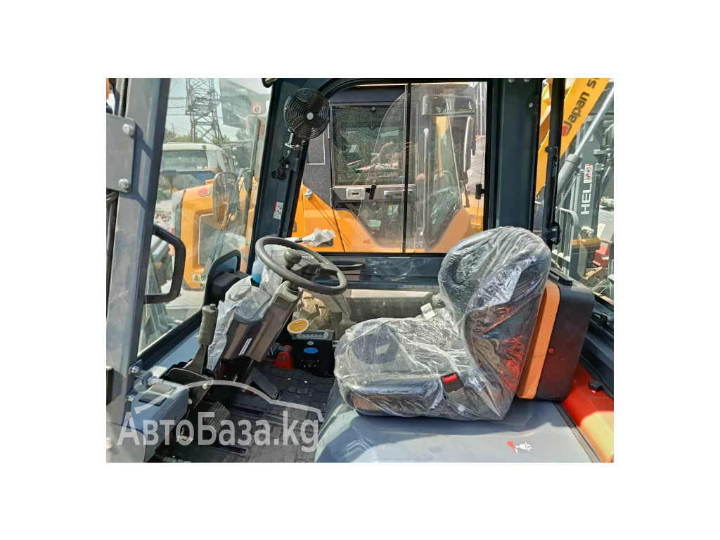 Погрузчик Heli HELI c Кабиной