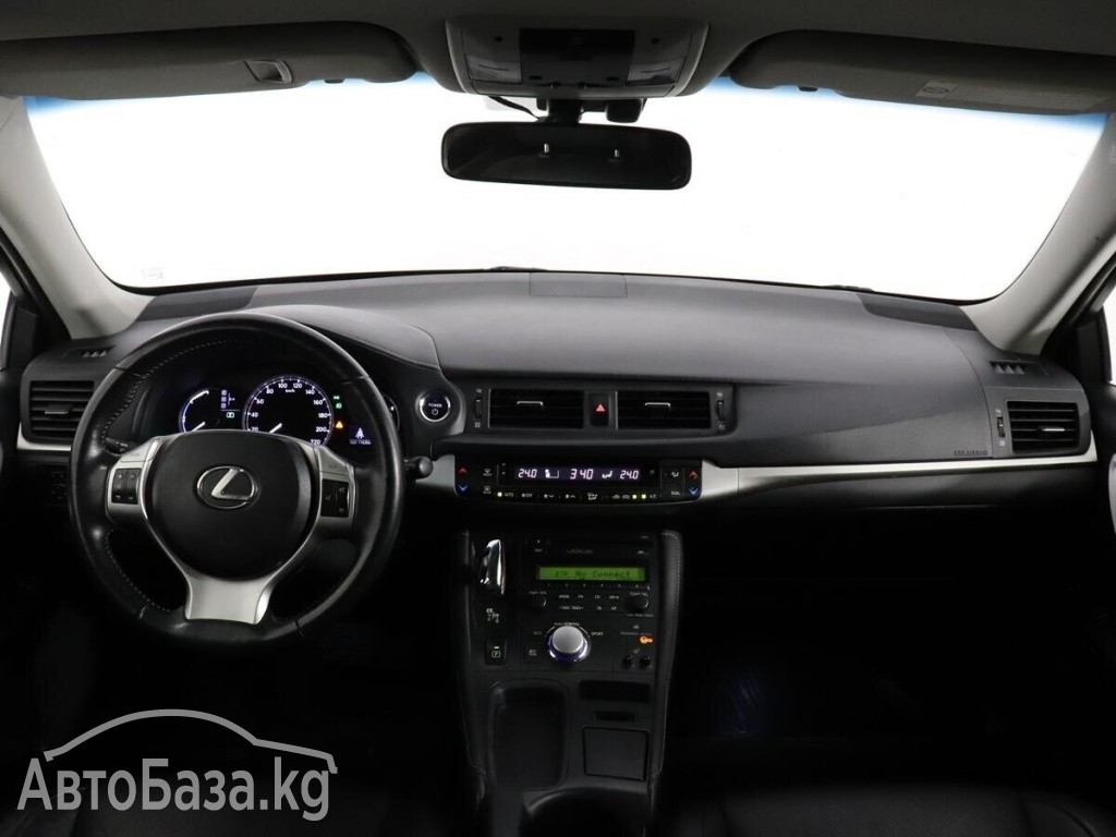 Lexus CT 2011 года за ~1 344 900 сом