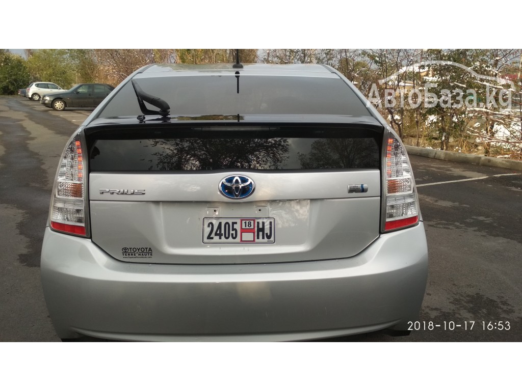 Toyota Prius 2012 года за ~867 300 сом