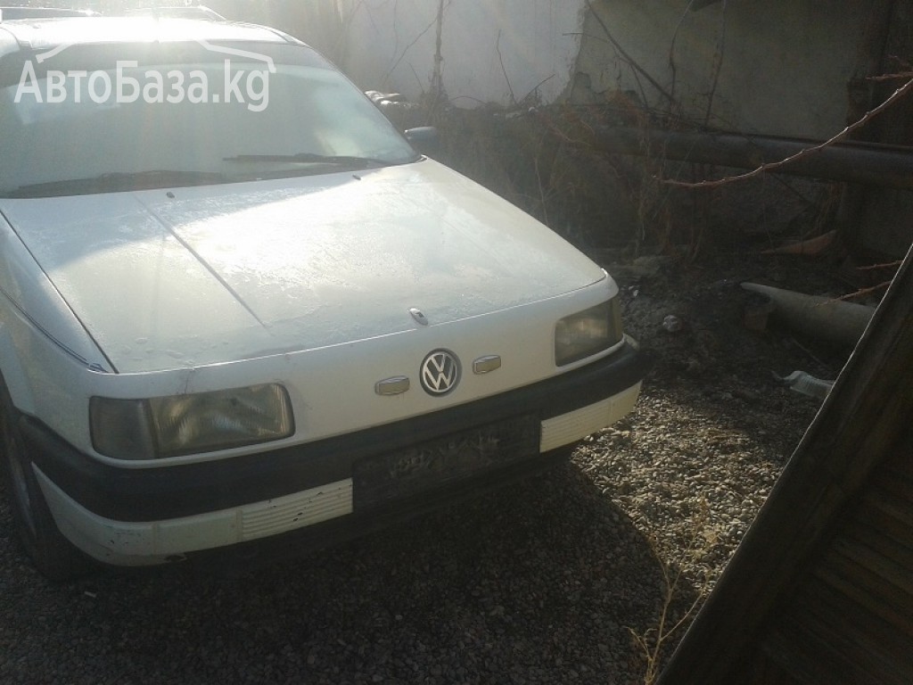 Volkswagen Passat 1989 года за ~145 300 сом