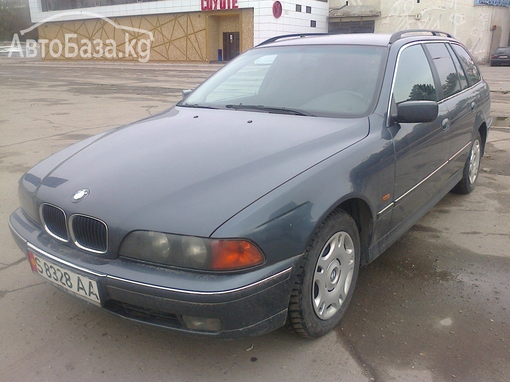 BMW 5 серия 2000 года за 3 000$