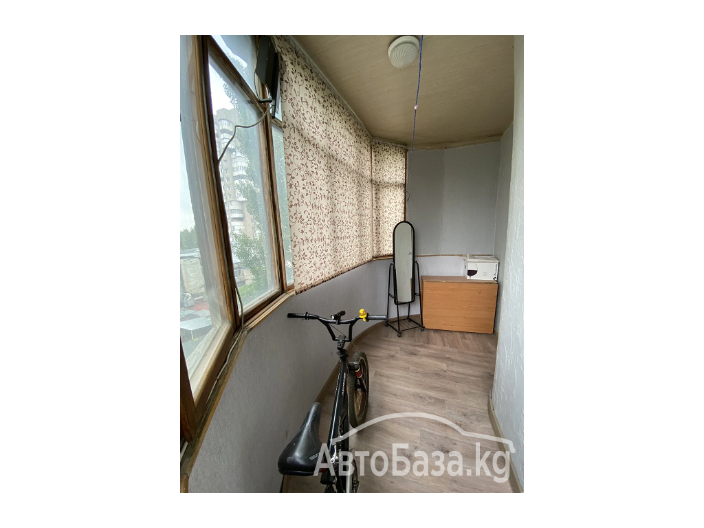 Продается 3-комнатная квартира.Мкр. Асанбай! Индив планировка