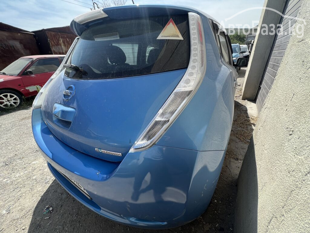 Nissan Leaf 2013 года за 11 500$