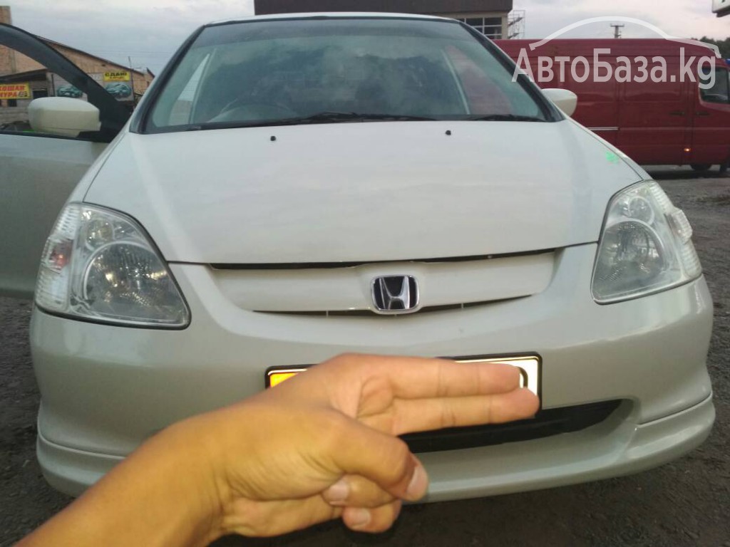 Honda Civic 2002 года за ~327 600 сом