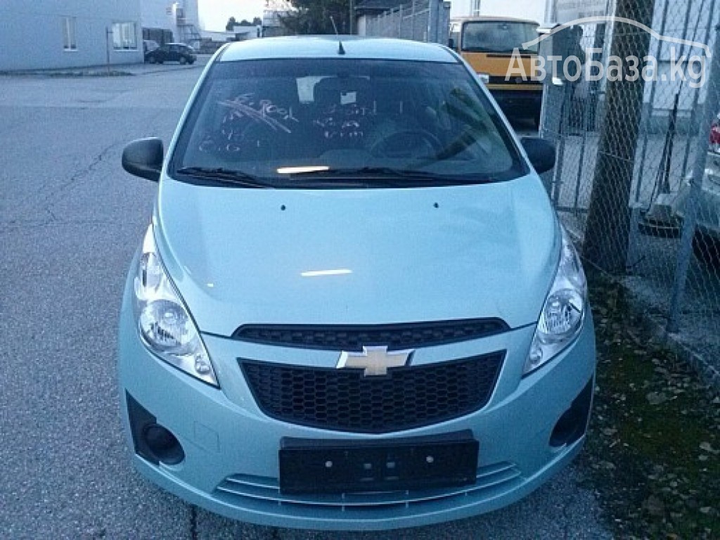 Chevrolet Spark 2011 года за ~354 000 сом