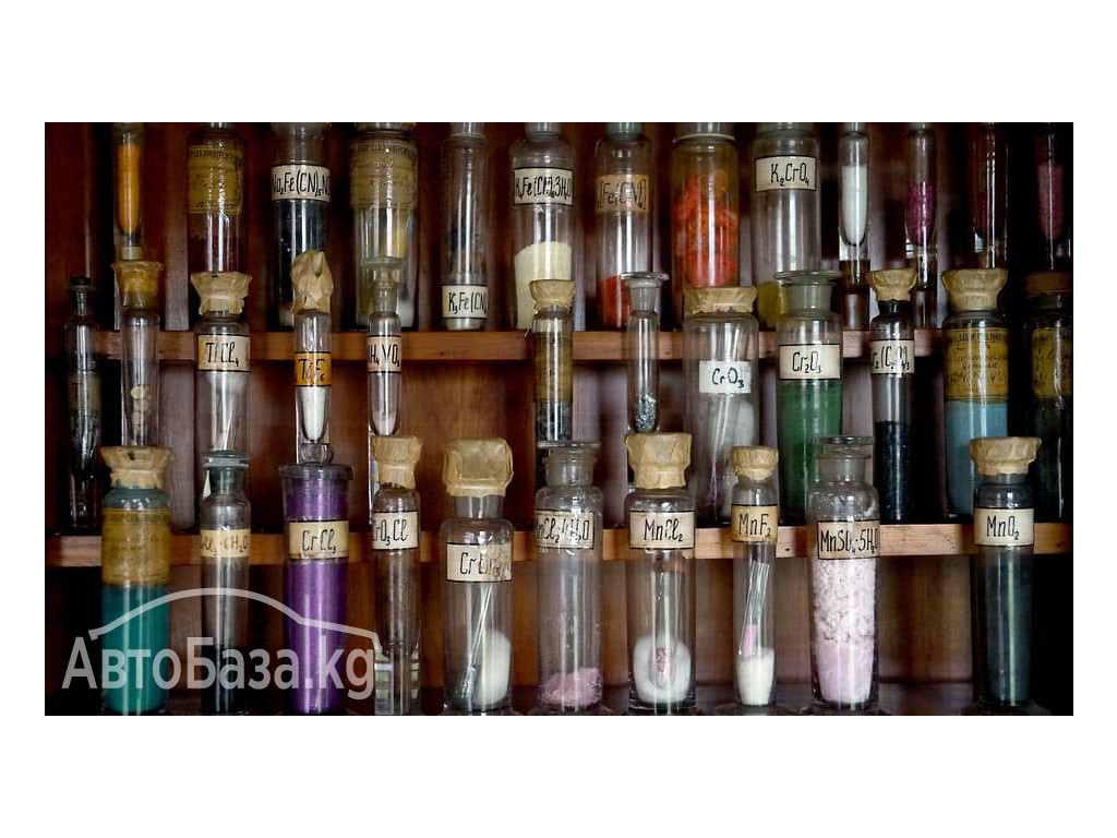 Отравить человека ядом: медленно и без определения яда.