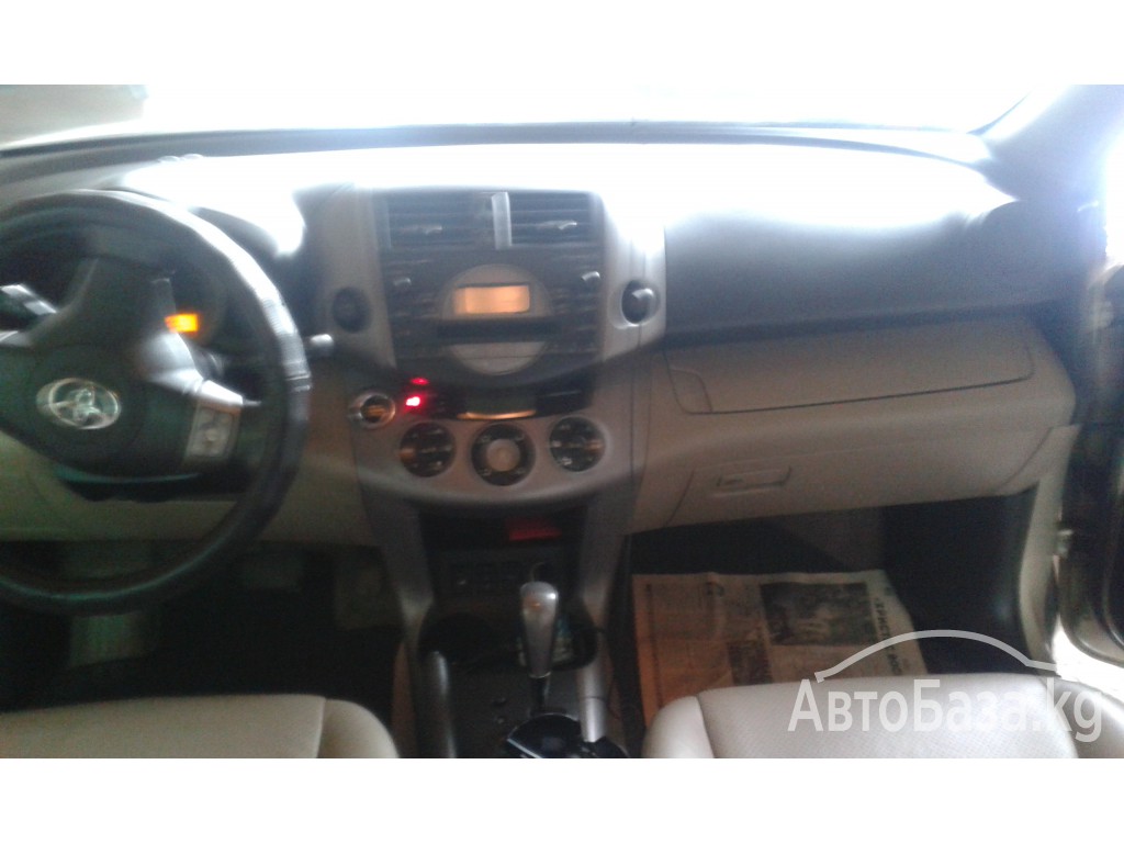 Toyota RAV4 2006 года за ~1 217 400 сом