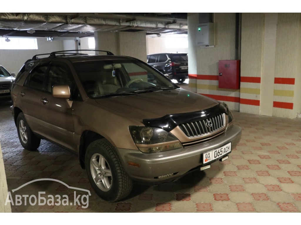 Lexus RX 1999 года за ~591 000 руб.