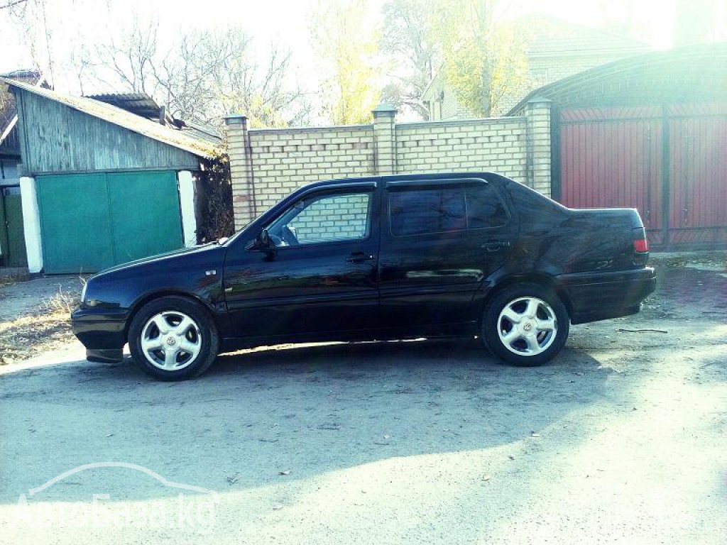 Volkswagen Vento 1994 года за ~254 400 сом