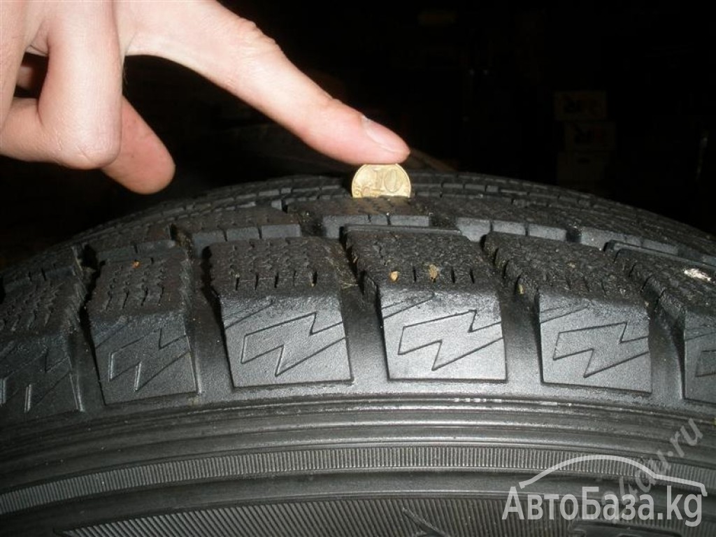 175/70/R14  зимние шины (резина\липучка) Dunlop gaspic 

Комплект из 4шт