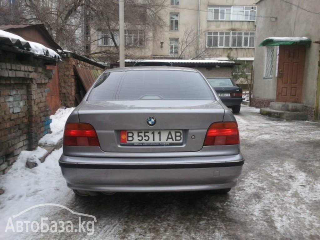 BMW 5 серия 1999 года за ~318 200 руб.