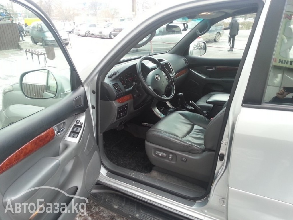 Toyota Land Cruiser Prado 2005 года за ~2 412 300 сом