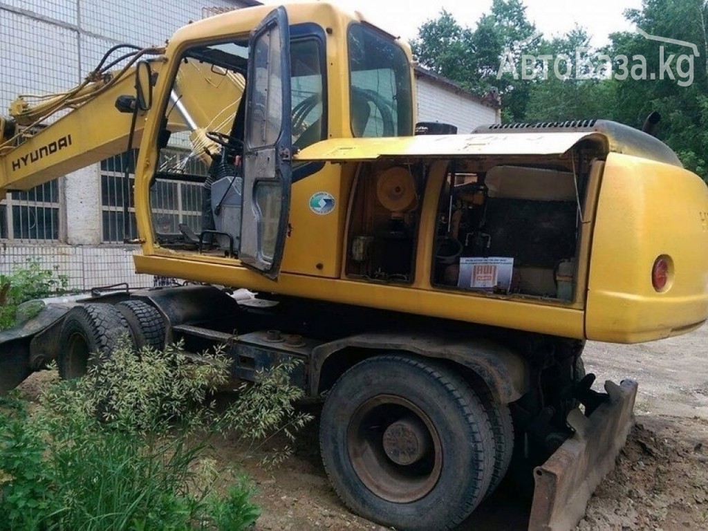 Экскаватор Huanda 170W-3