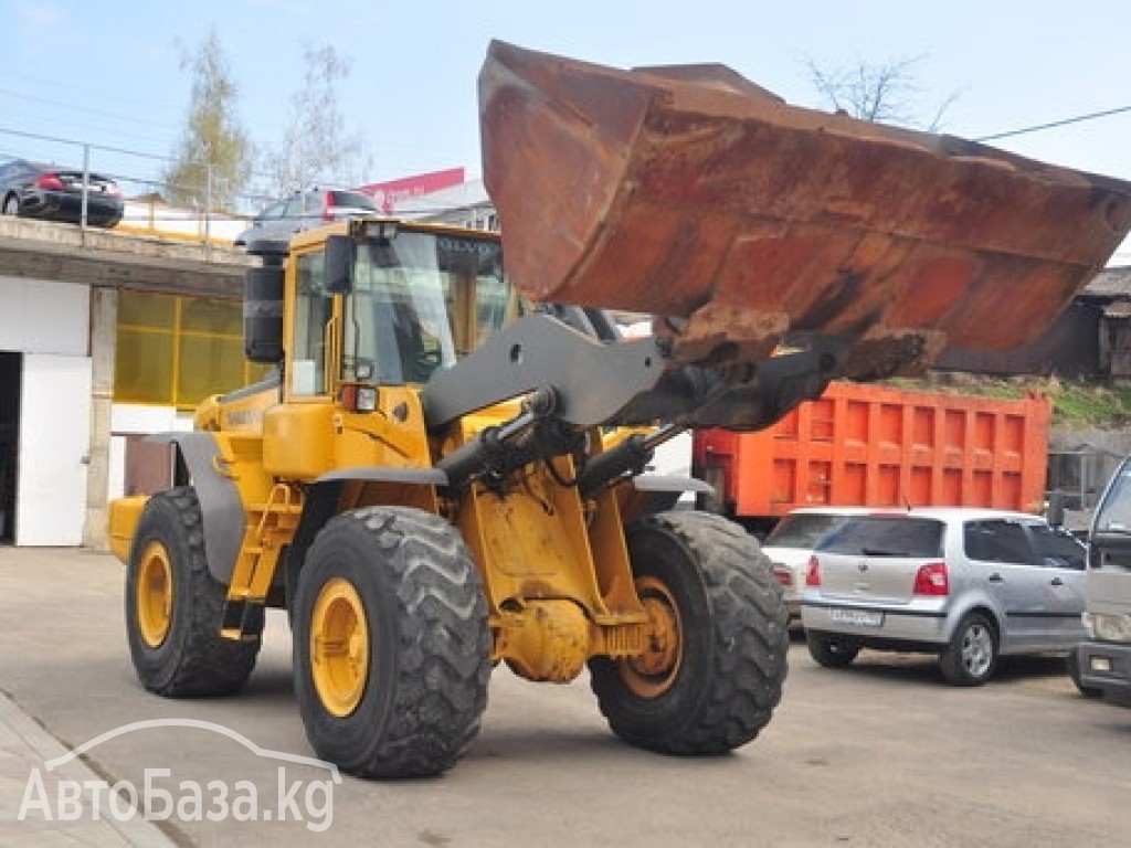 Погрузчик Volvo L120 #1524