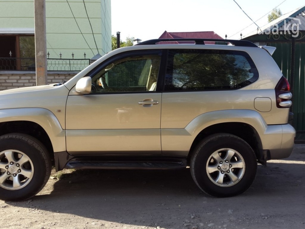 Toyota Land Cruiser Prado 2005 года за ~1 706 900 сом