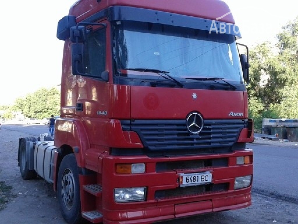 Тягач Mercedes-Benz Axor