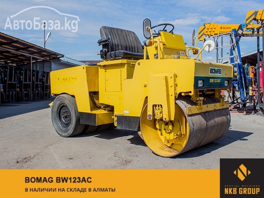 Каток Bomag BW123AC