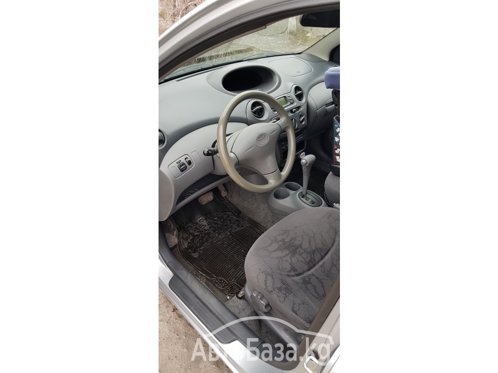 Toyota Yaris 2002 года за ~442 500 сом