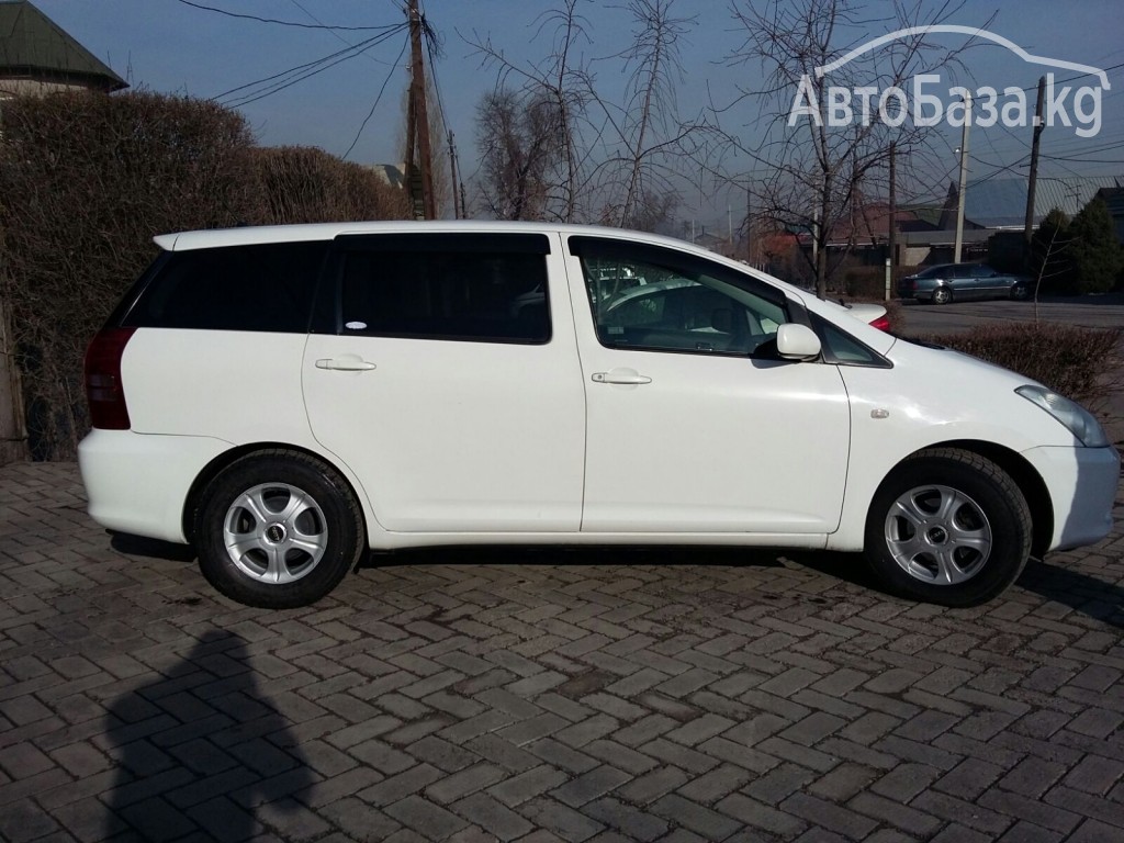 Toyota Wish 2004 года за 3 700$