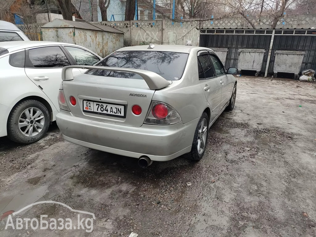 Toyota Altezza 2001 года за ~539 200 сом