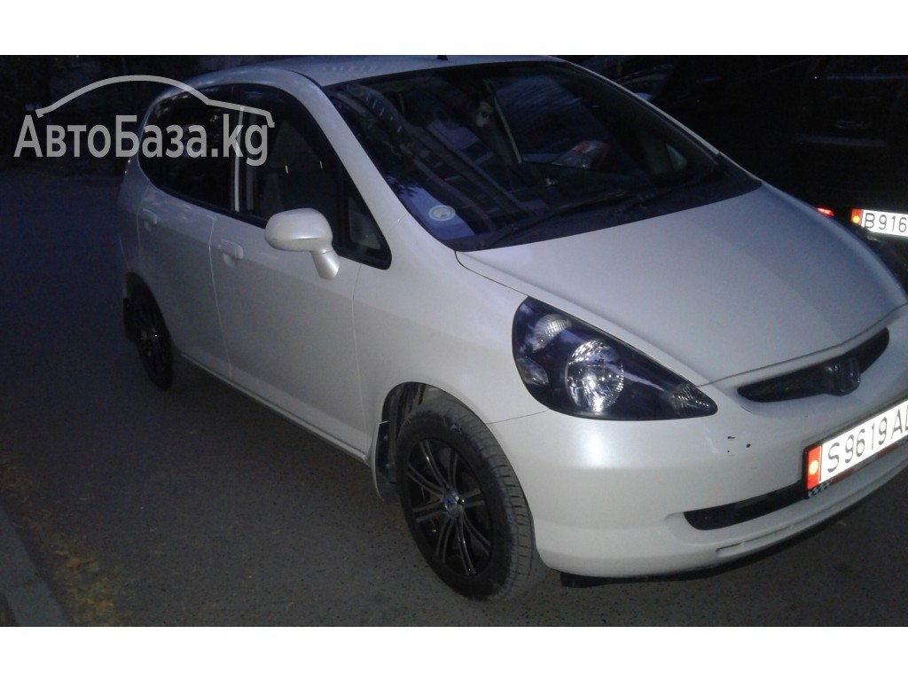 Honda Fit 2004 года за ~388 000 сом