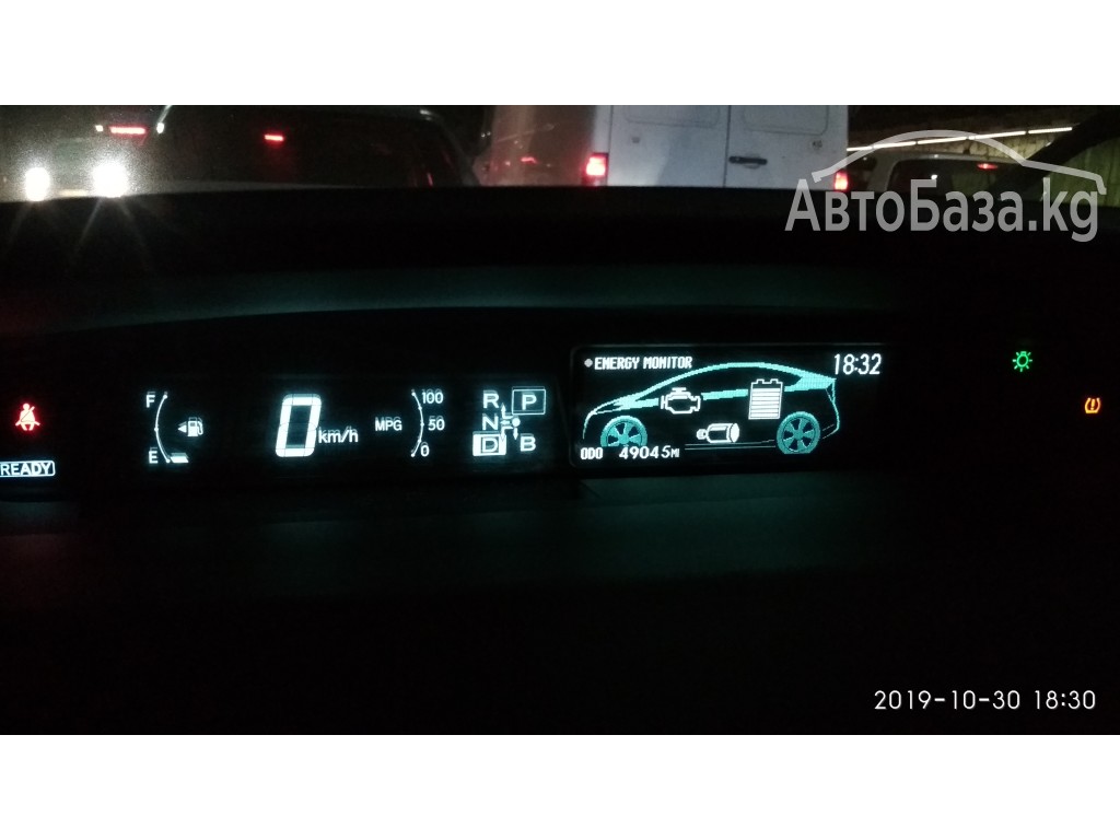 Toyota Prius 2012 года за ~929 300 сом