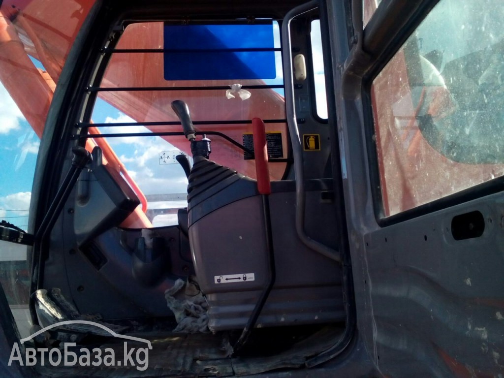 Экскаватор Hitachi ZAXIS 330