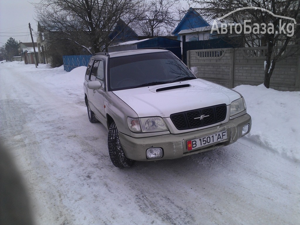 Subaru Forester 2000 года за ~345 500 руб.