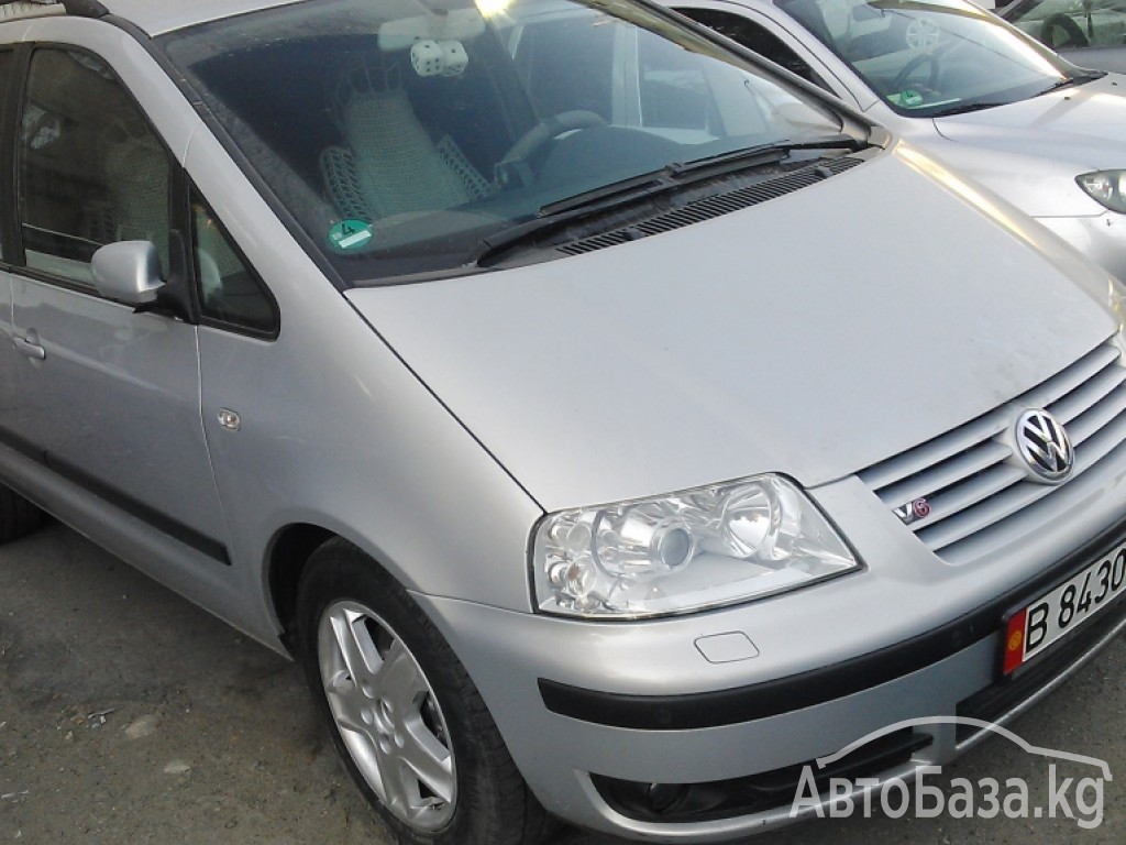 Volkswagen Sharan 2001 года за 4 500$