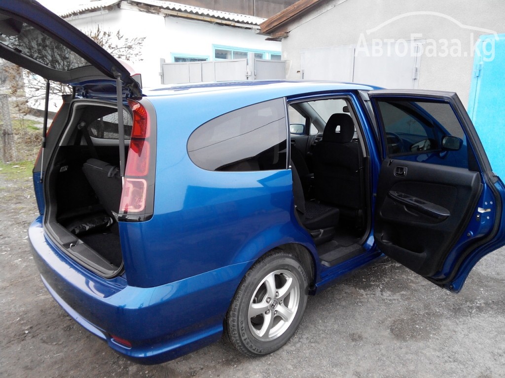 Honda Stream 2004 года за ~474 200 сом