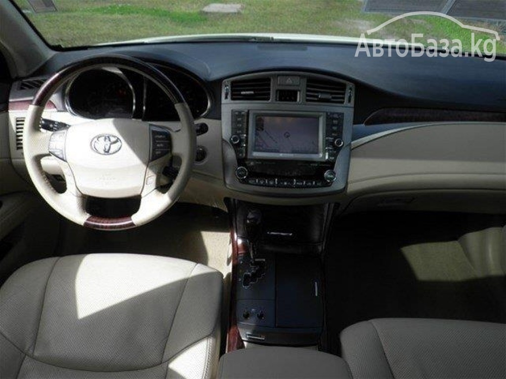 Toyota Avalon 2011 года за ~761 100 сом