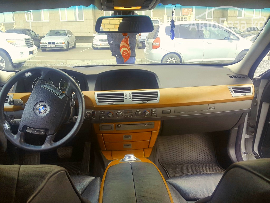 BMW 7 серия 2004 года за ~619 500 сом